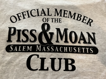 T-SHIRT Piss & Moan Club